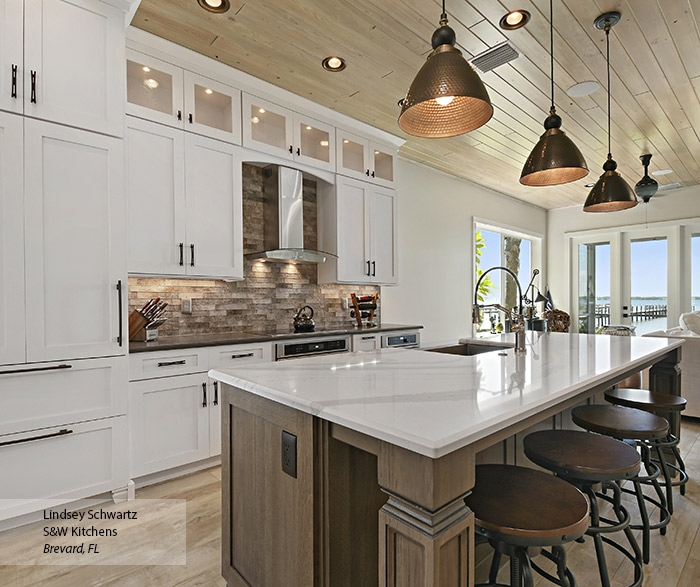 Painted Oak kitchen cabinets in Pearl with a Riverbed kitchen island