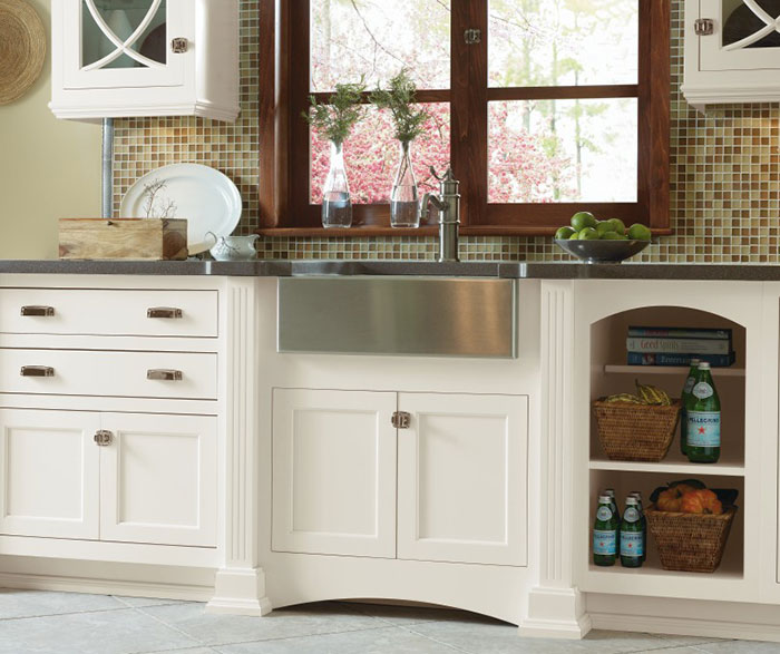 Traditional Inset Maple Kitchen Cabinets Mix Pearl and Custom Paint Color