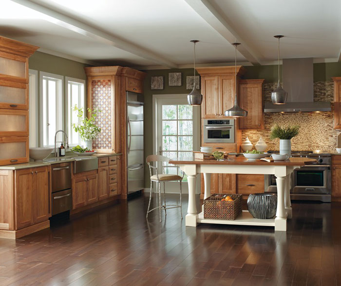 Natural Cabinet Finish on Cherry - Omega Cabinetry