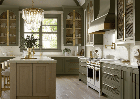 See the Science<br>Behind the Beauty