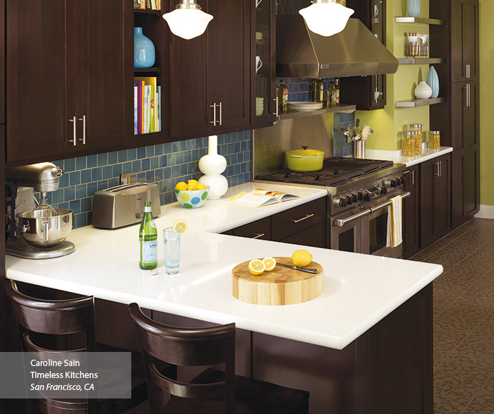 Plainfield Shaker style cabinets in a contemporary kitchen